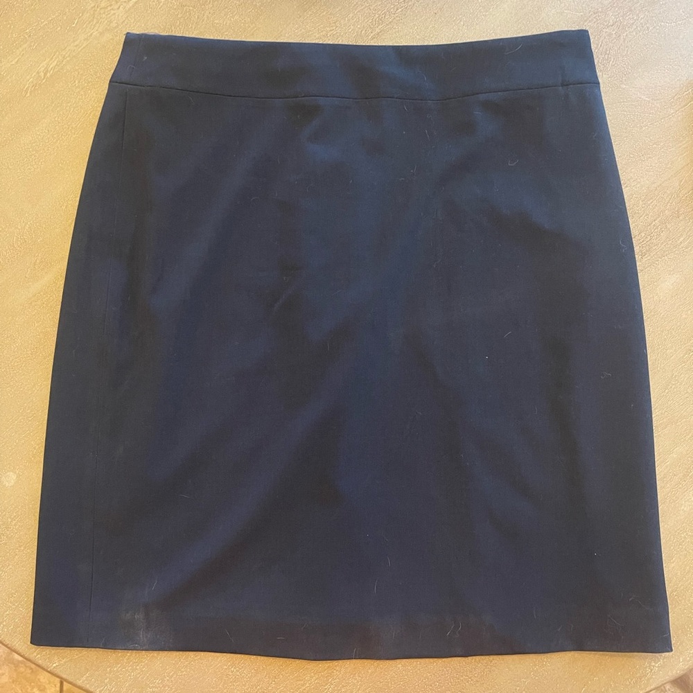 JCrew size 14 knee length pencil skirt.